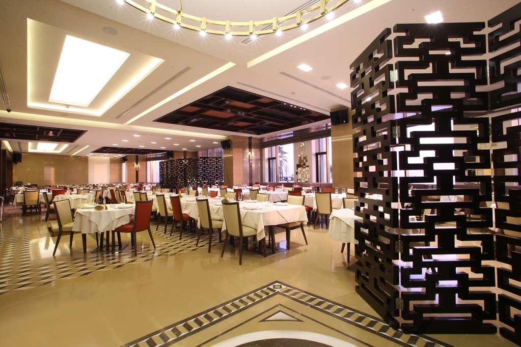 Lancaster Raouche Hotel Beirute Restaurante foto